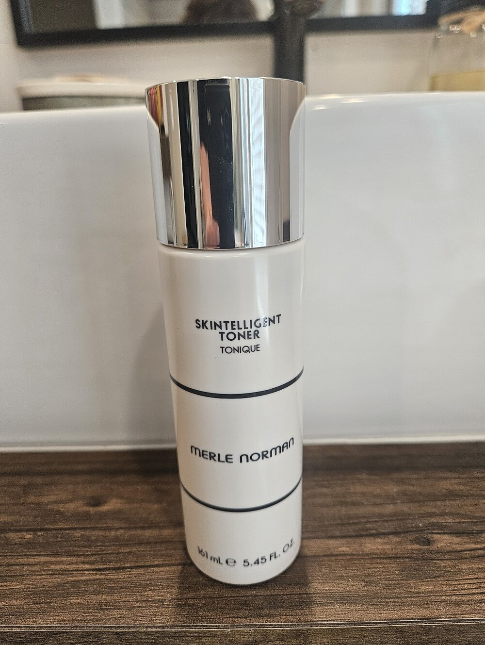 Merle Norman White Skintelligent Toner with Silver Cap
